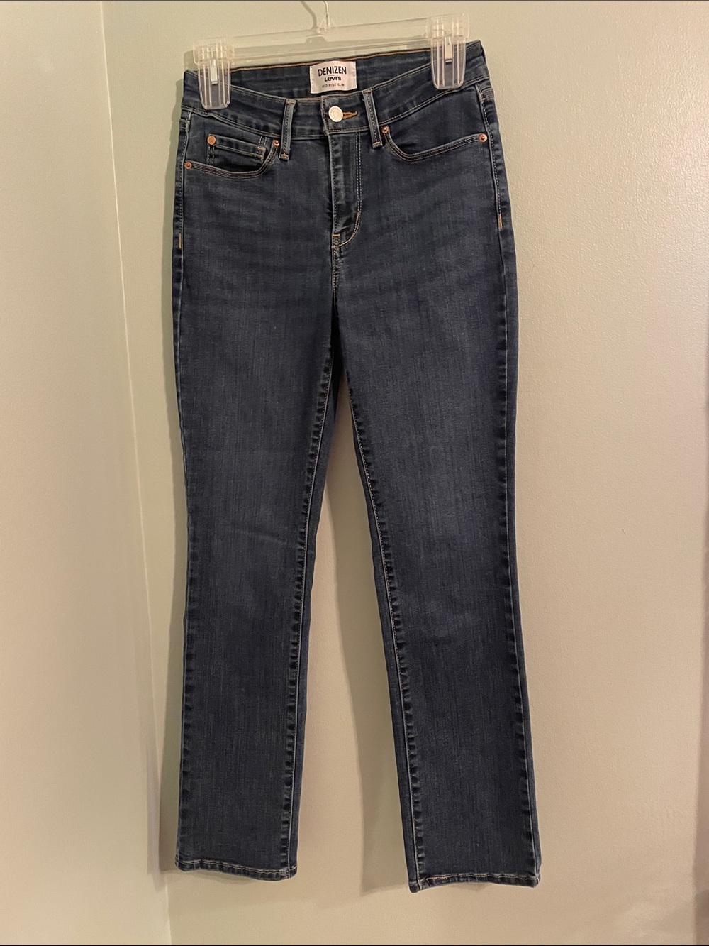 Levi's Women's Straight Leg Jeans in Dark Blue Wash